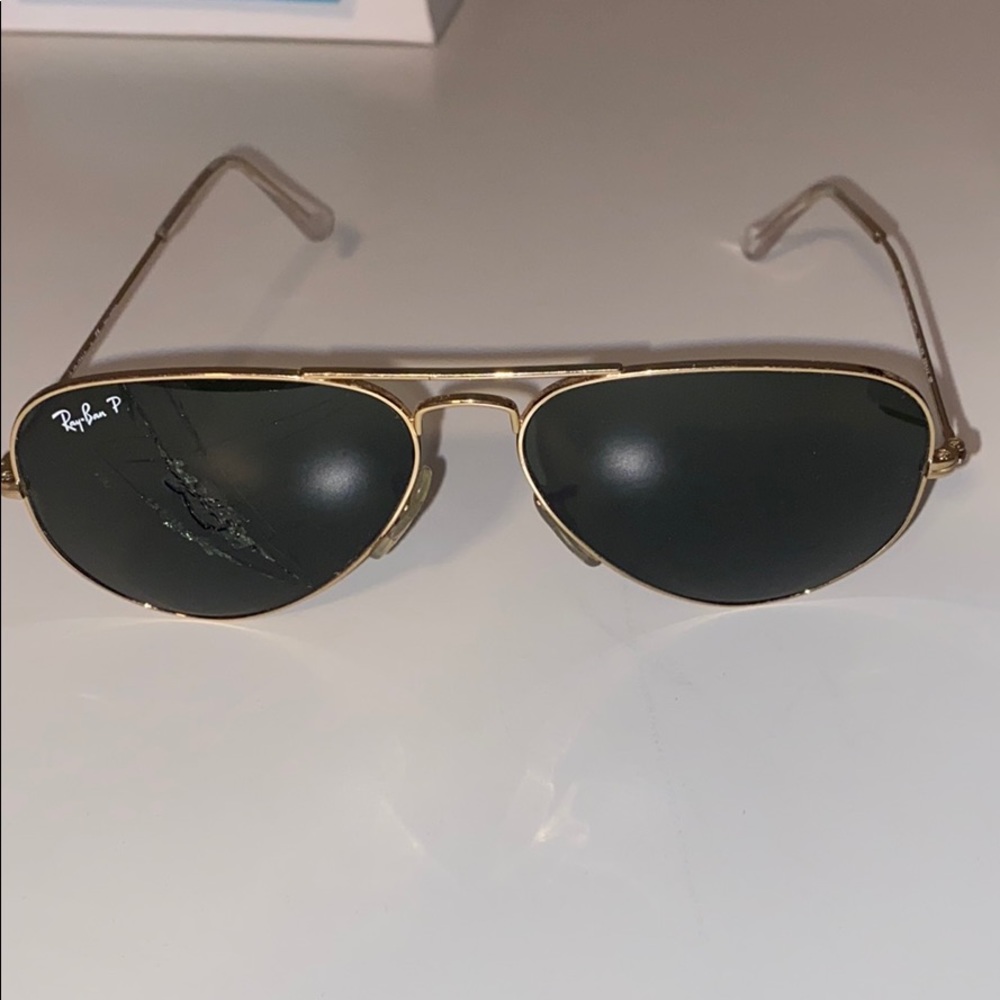 Broken Ray Ban Aviator Polarized Sunglasses